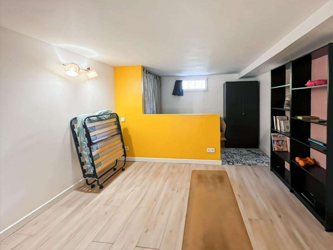 Maison à LA VALETTE-DU-VAR