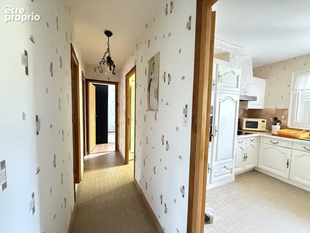 Léré - Une maison à moderniser, un environnement à préserver ! - photo 8