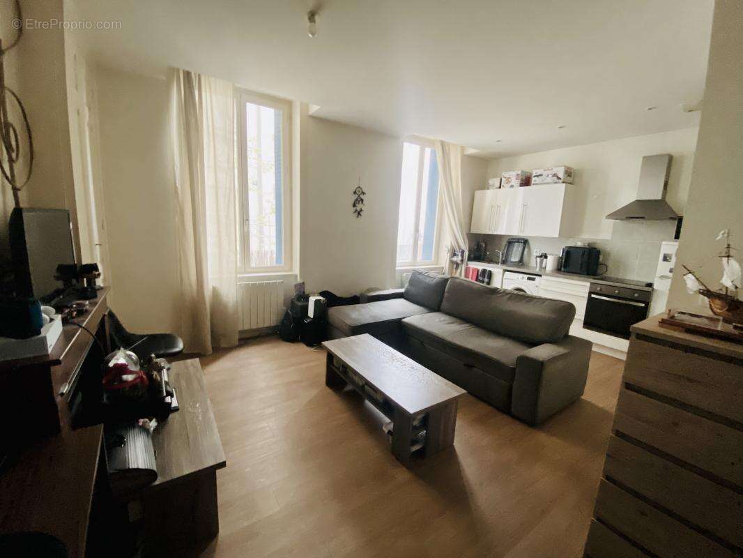 Appartement à LYON-9E