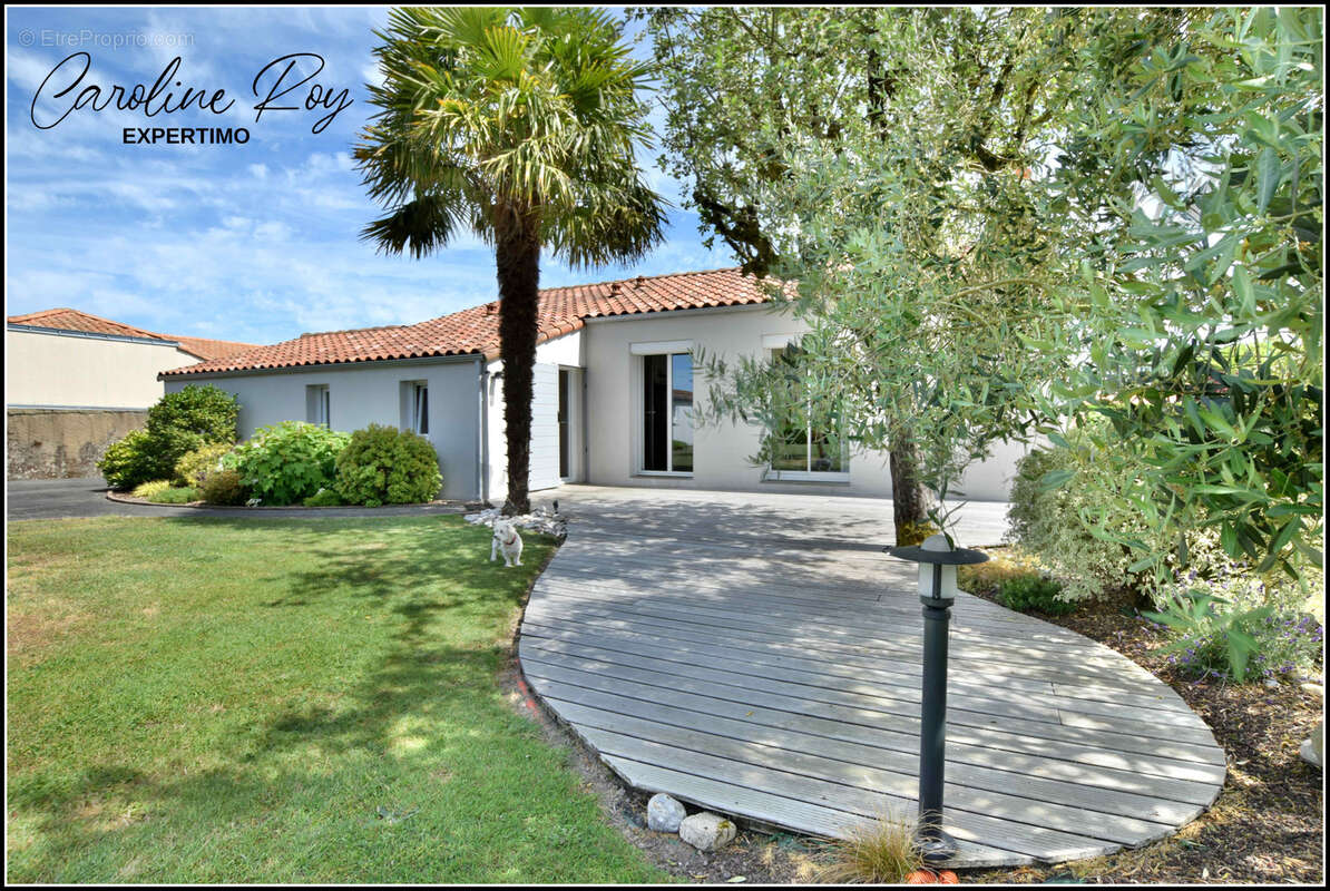Maison à BOUSSAY