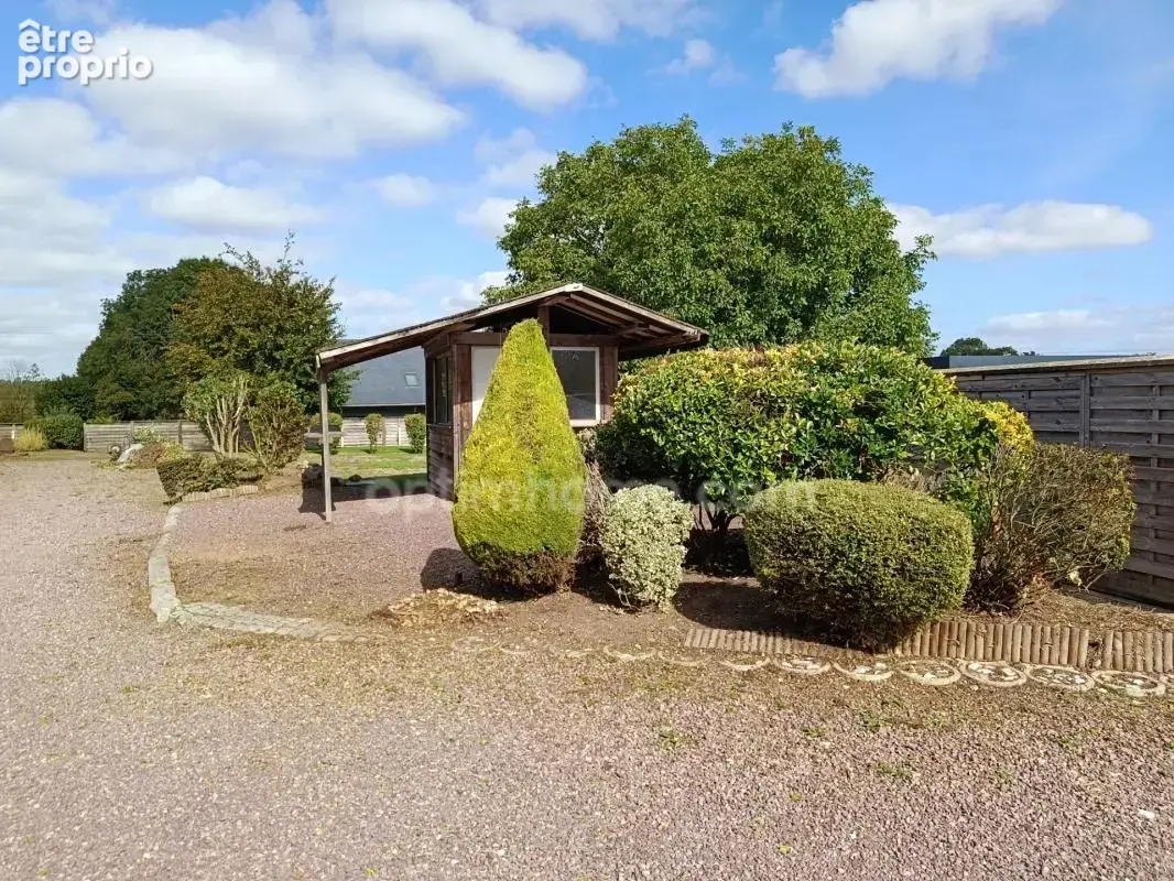 Longère en pierre de caractère – 222 m² – 5 chambres – 140 m² de dépendances – terrain 1 500 m² val d’arry (14210) – à proximité - photo 25