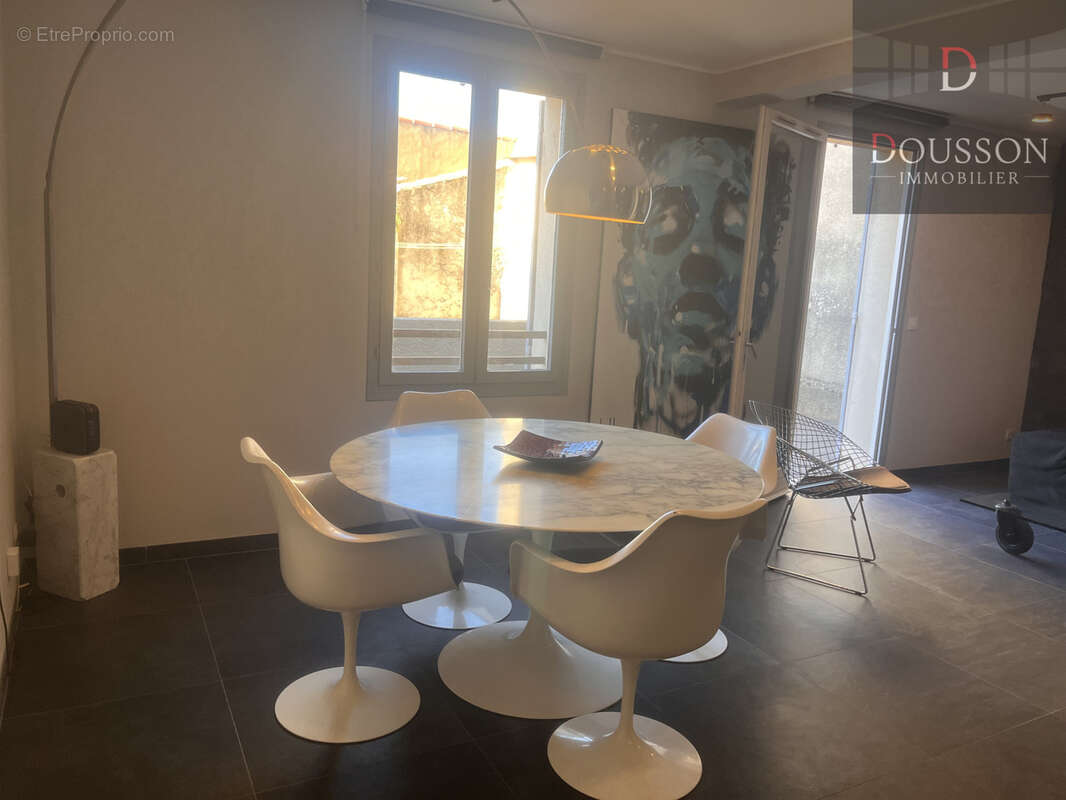 Appartement à UZES