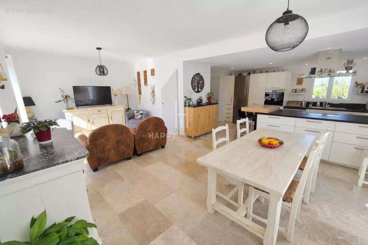 Maison à SAINT-REMY-DE-PROVENCE