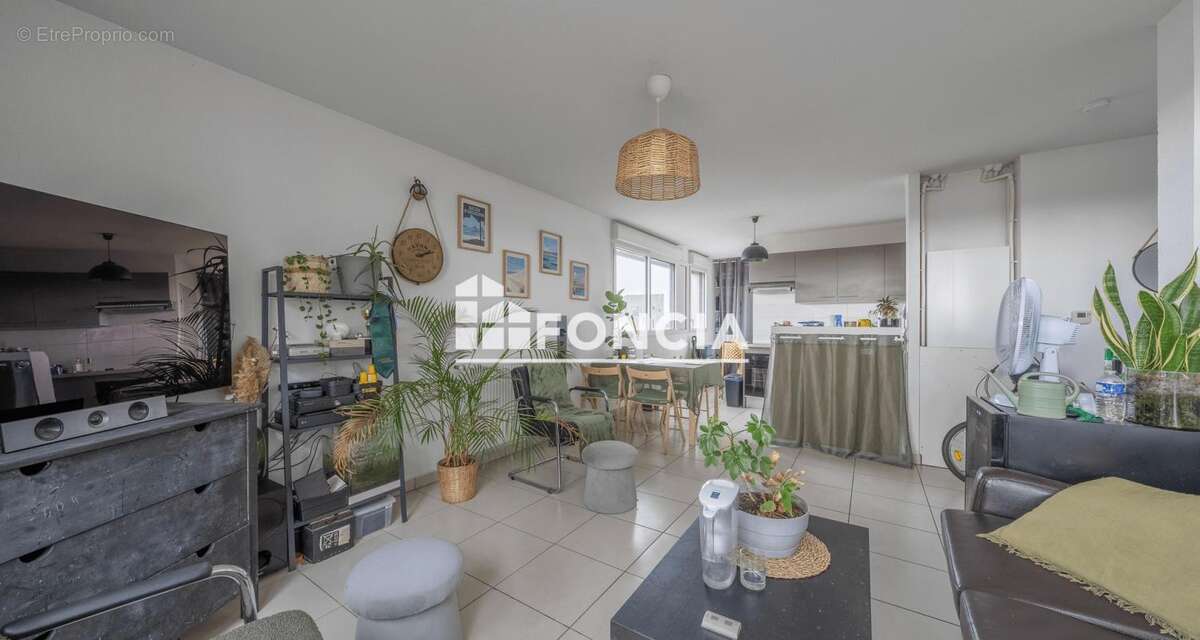 Appartement à BORDEAUX