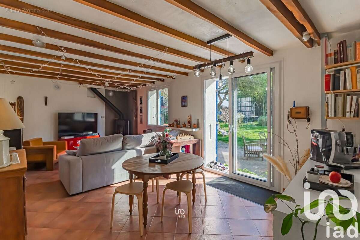 Photo 3 - Maison à MEZIERES-SUR-SEINE