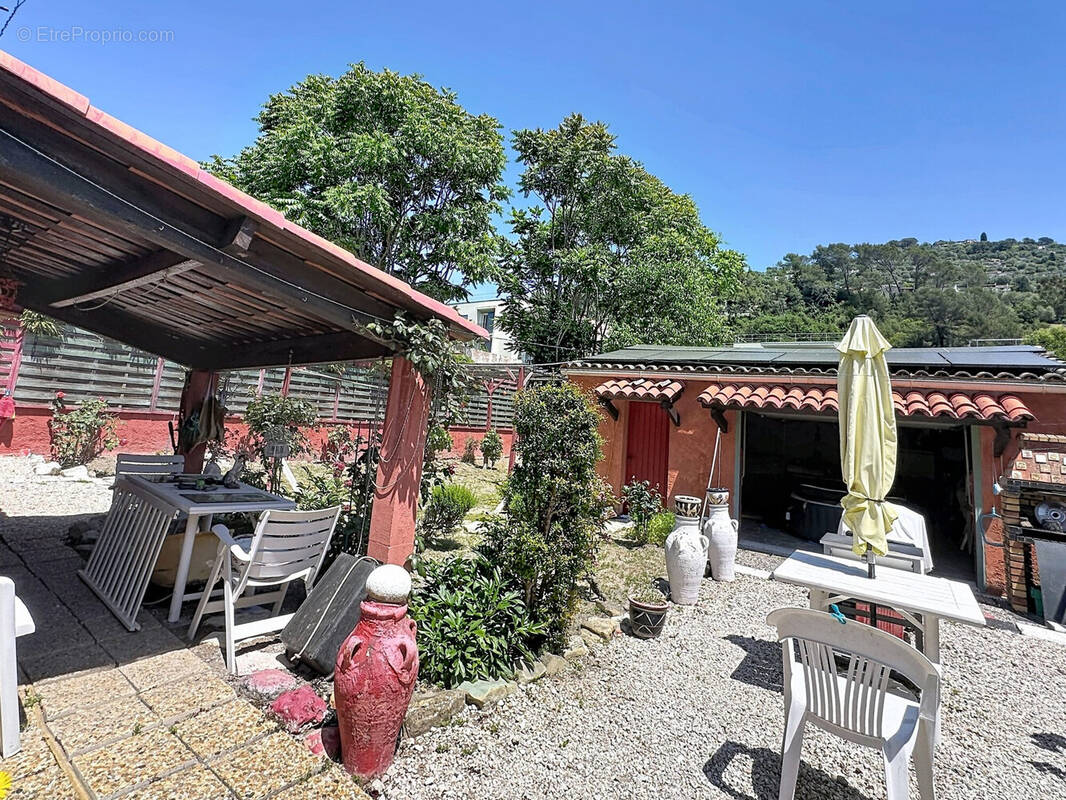Appartement à DRAP