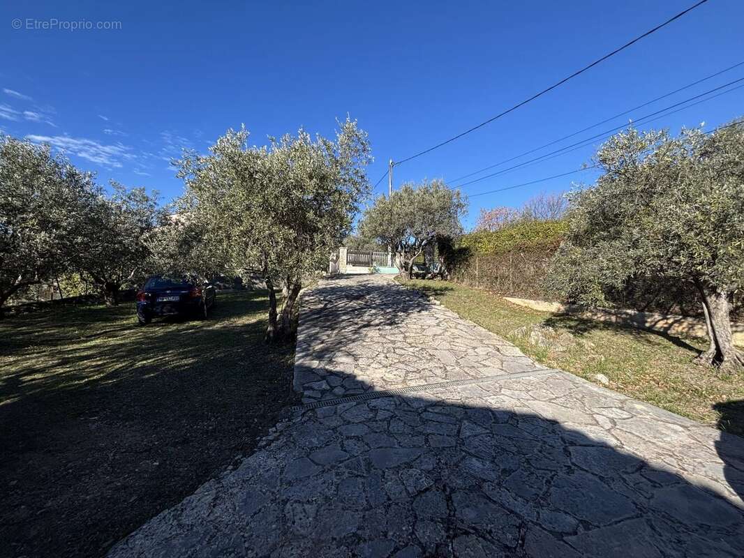 Maison à FIGANIERES