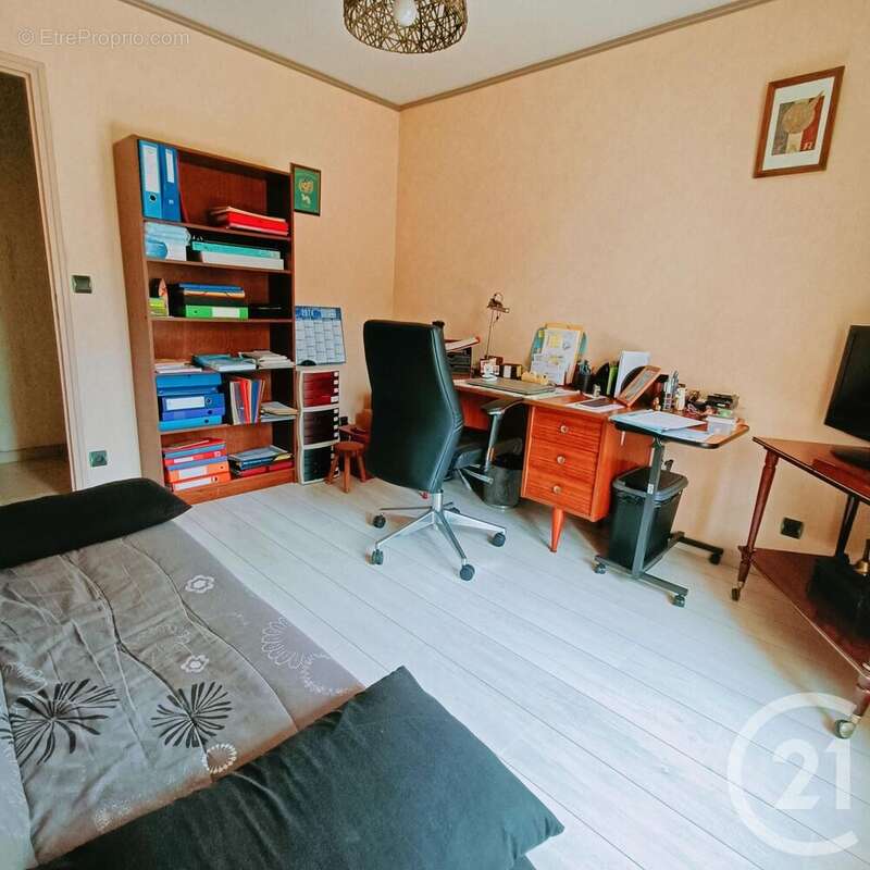 Maison à SAINT-CAPRAIS-DE-BLAYE