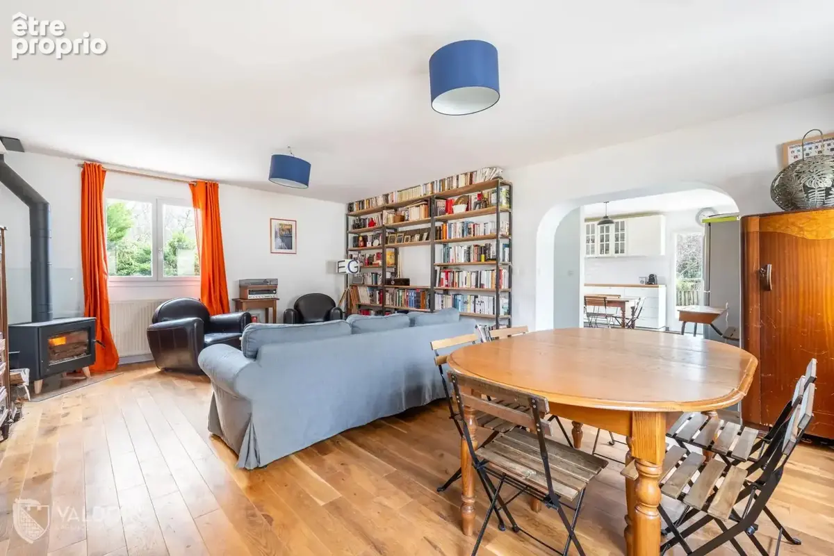 DARDILLY – Maison familiale de 135 m² sur 1000 m² de terrain - photo 7