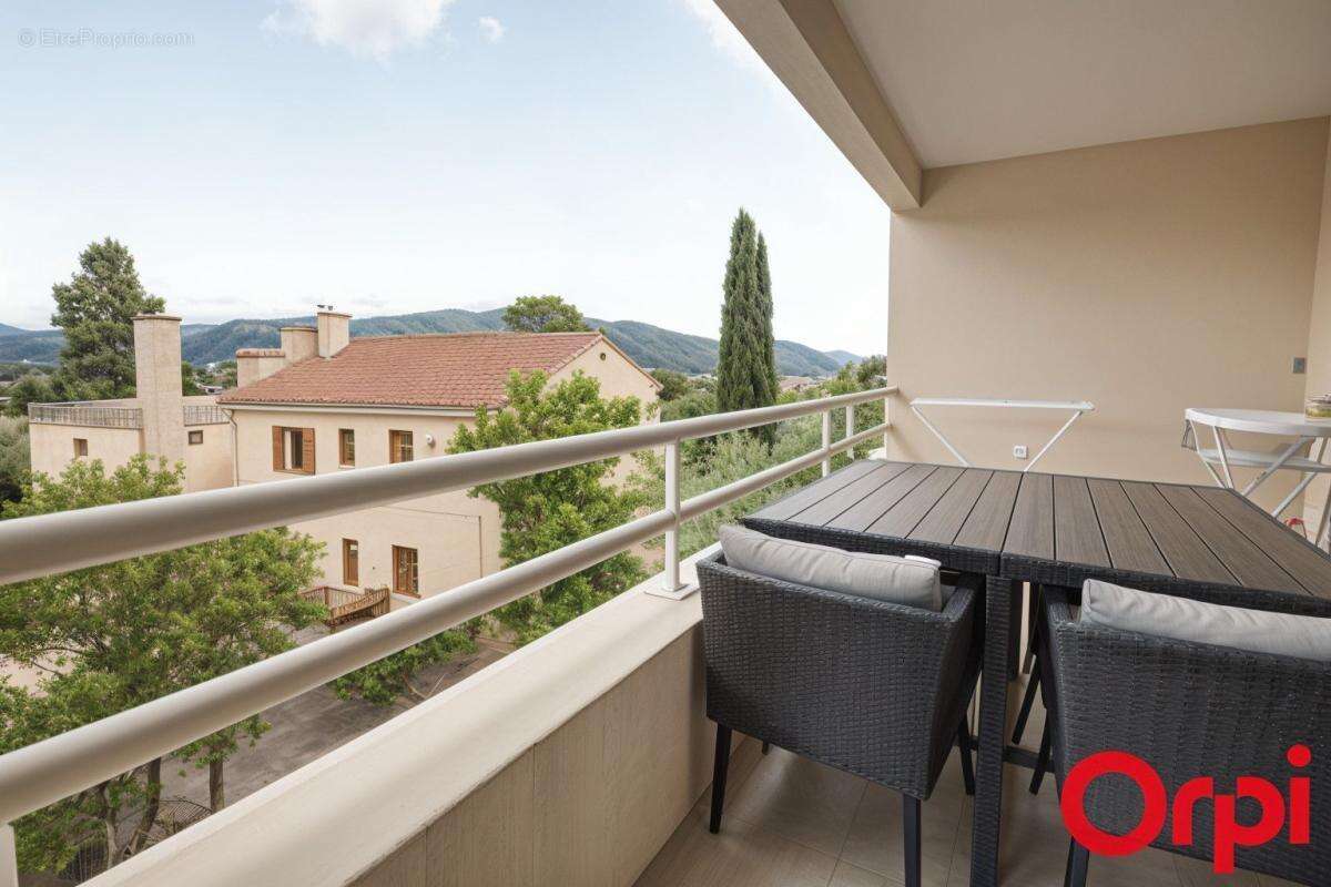 Appartement à MARSEILLE-12E