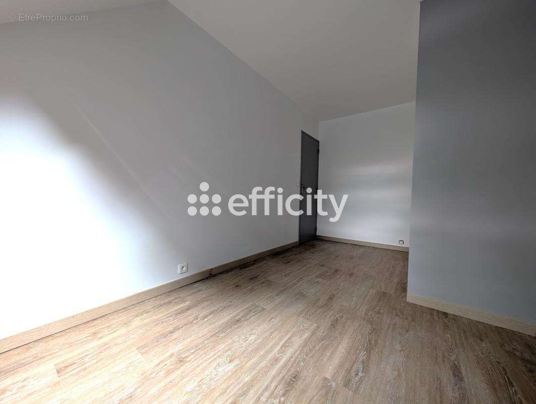 Appartement à EPINAY-SUR-SEINE