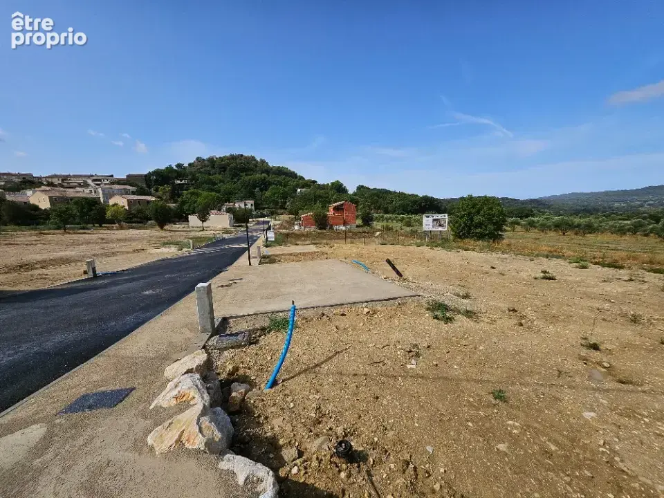 Terrain 334 m² à Rognes  - photo 5