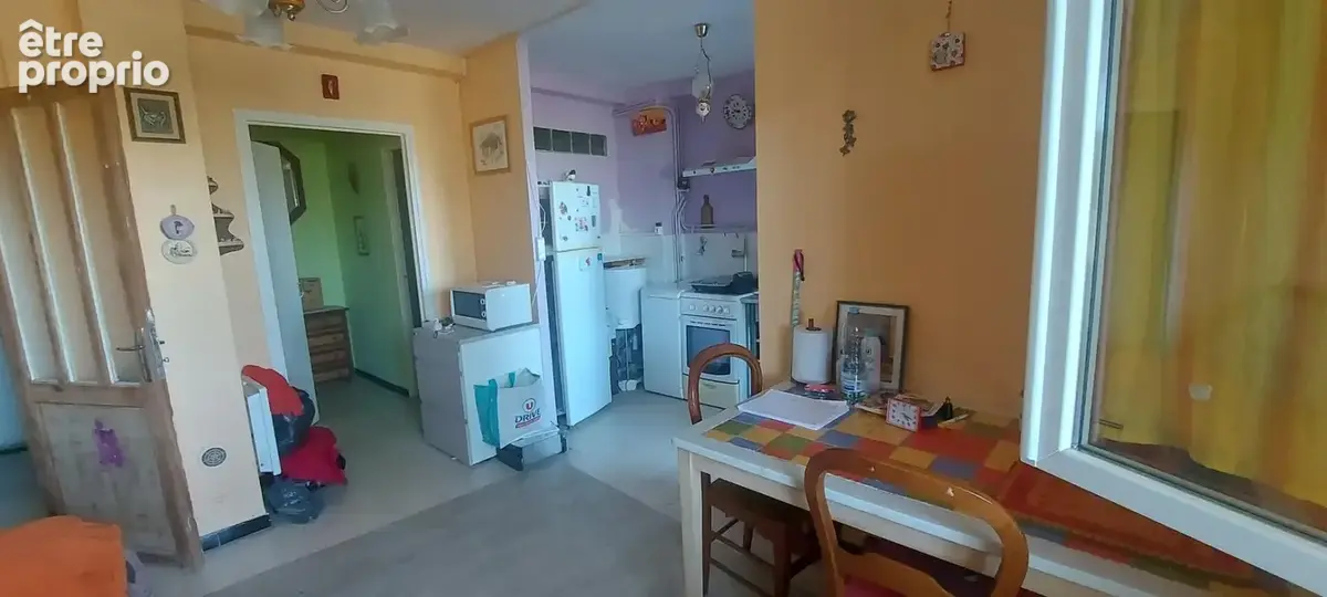 30.gard.nimes. appartement de 38 m²  quartier camplanier dans residence calme et securisee - photo 2