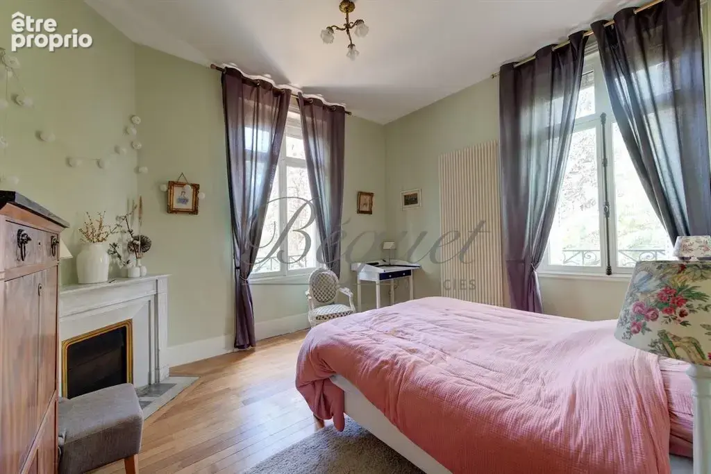 Azay-le-Rideau (37190) – Château de 1900 de 1060 m², 17 chambres, parc de 2,7 ha – près de Tours, Indre-et-Loire, Centre-Val de  - photo 12