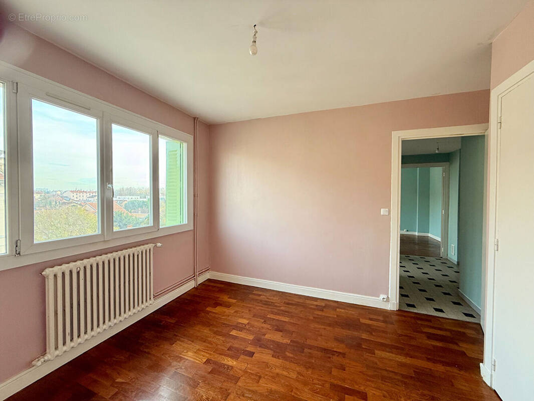Appartement à LYON-3E