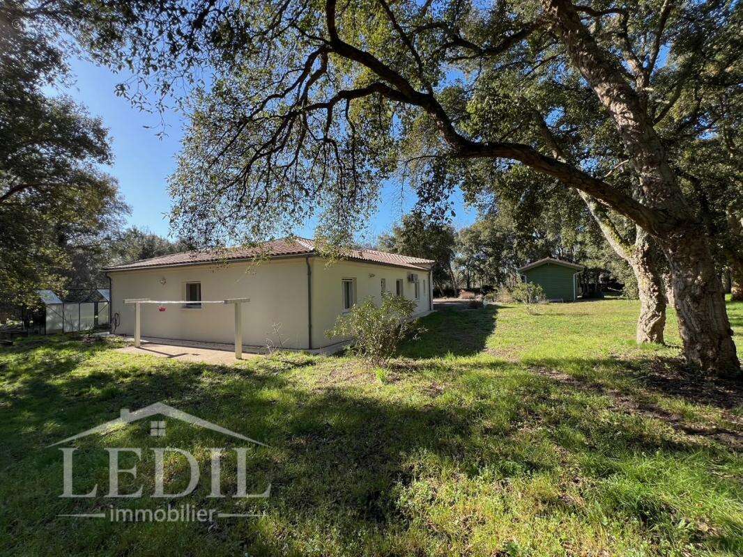 Maison à FOURQUES-SUR-GARONNE