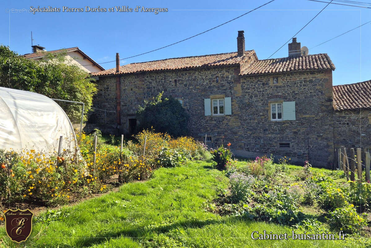 Maison à SAINT-VERAND