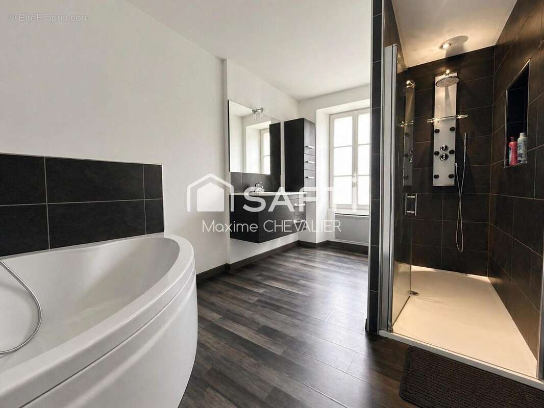 Maison 110 m² à Orsennes  - photo 3