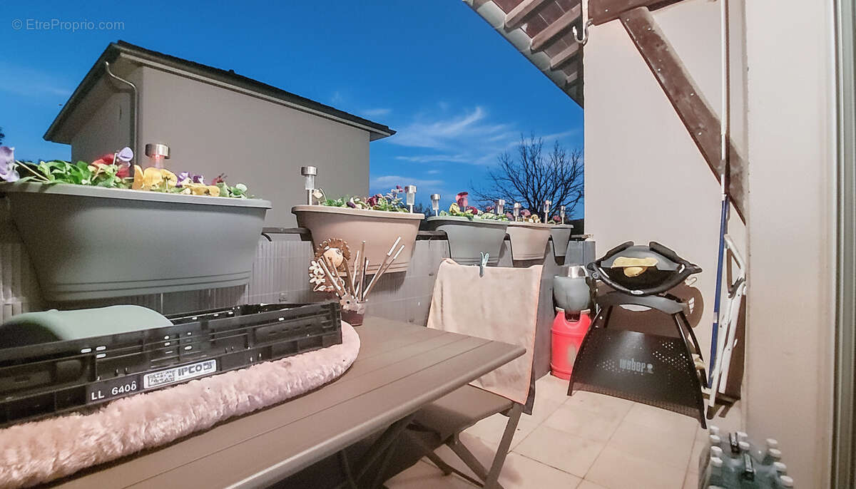 Appartement à HEYRIEUX