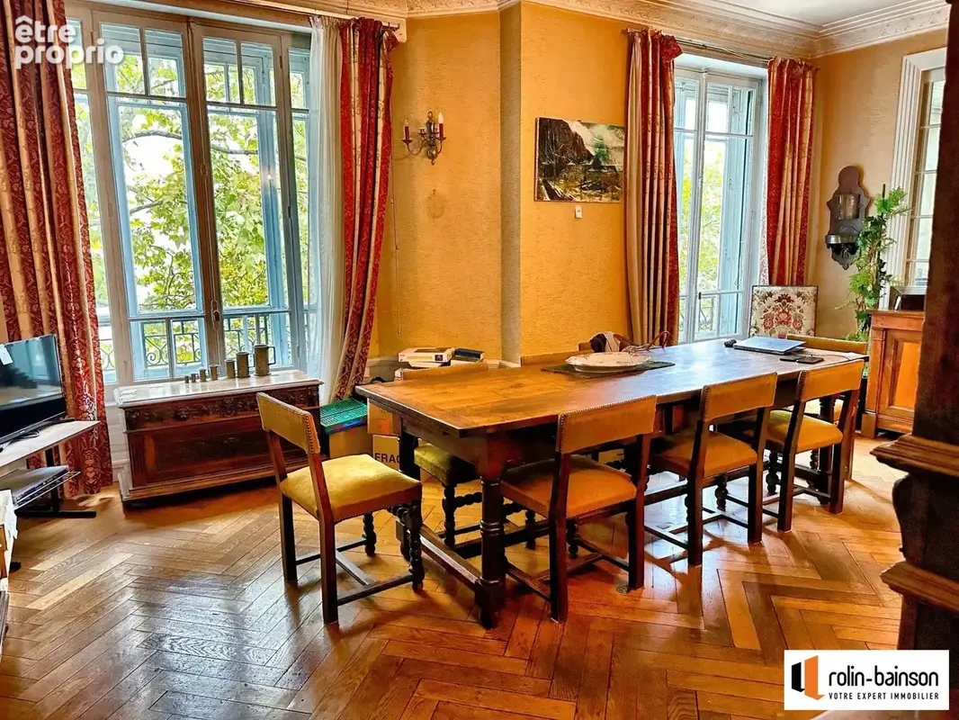 Appartement 10 pièces 224 m² à vendre à Lyon-6e (69006) - photo 2