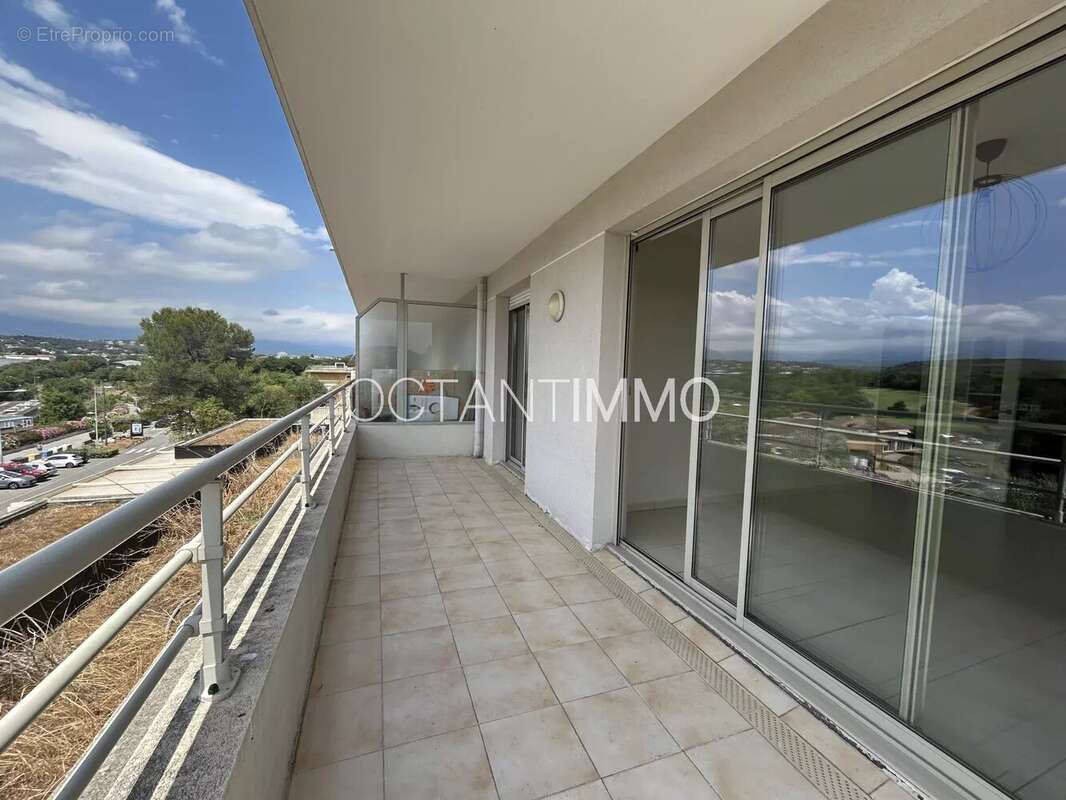 Appartement à BIOT