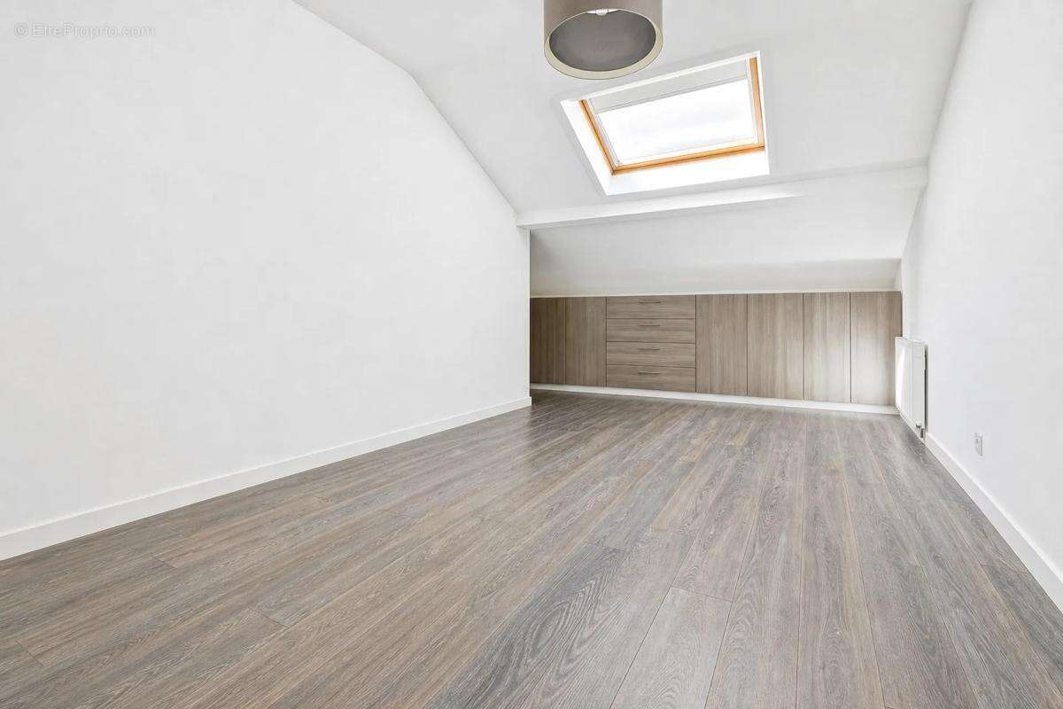 Appartement à MONTLHERY