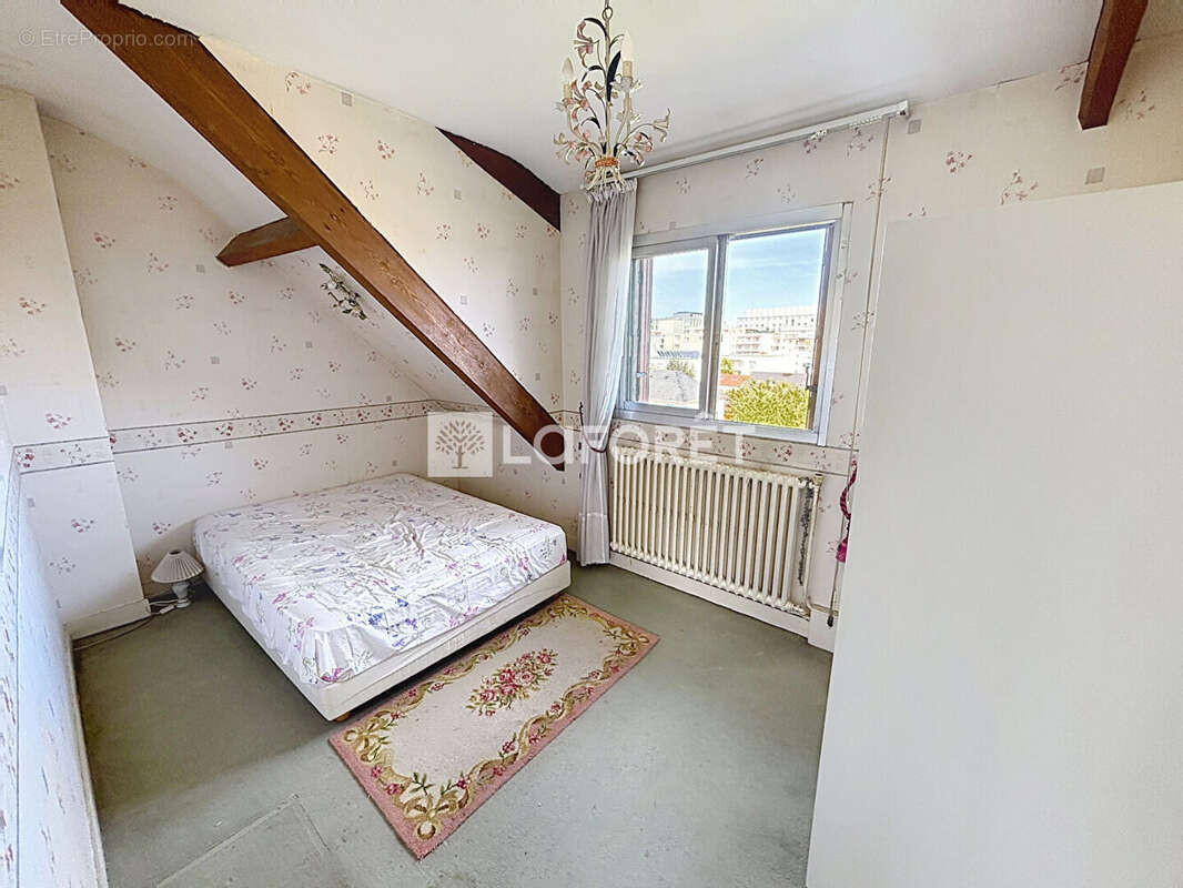 Maison à VILLEJUIF