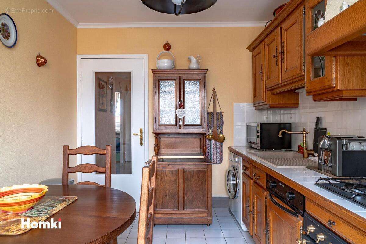 Appartement à SAINT-ETIENNE