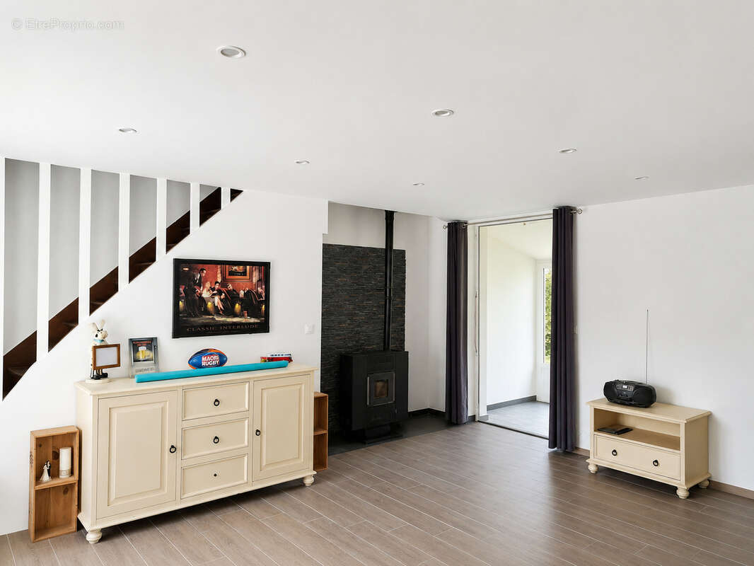 Maison à ESCHES