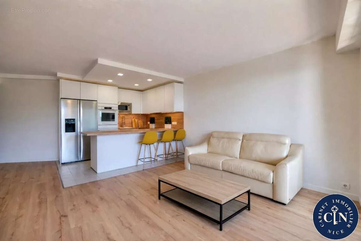 Appartement 70 m² à Nice  - photo 9