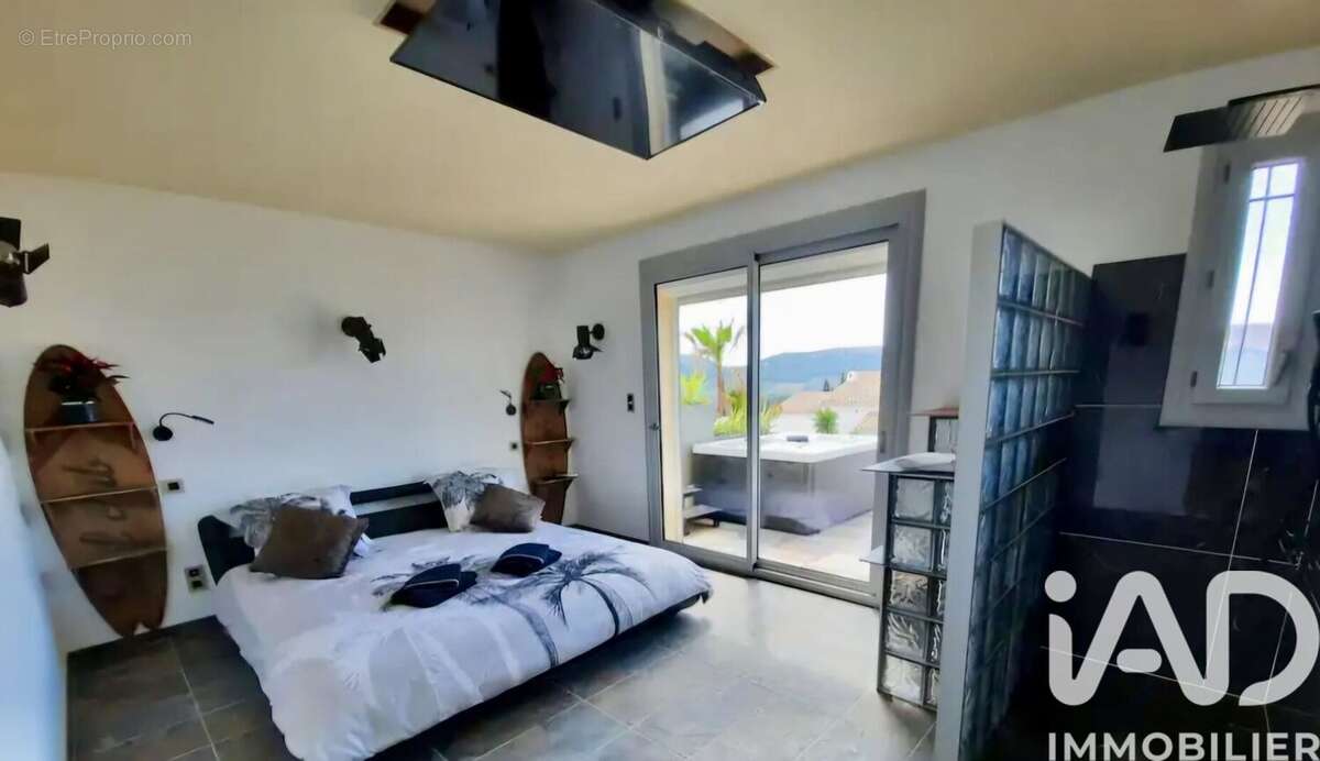 Photo 2 - Maison à CASSIS