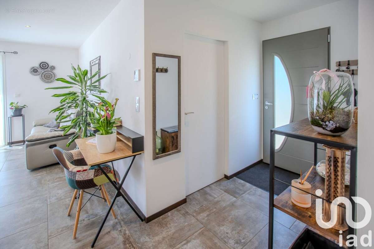 Photo 5 - Maison à GRILLON