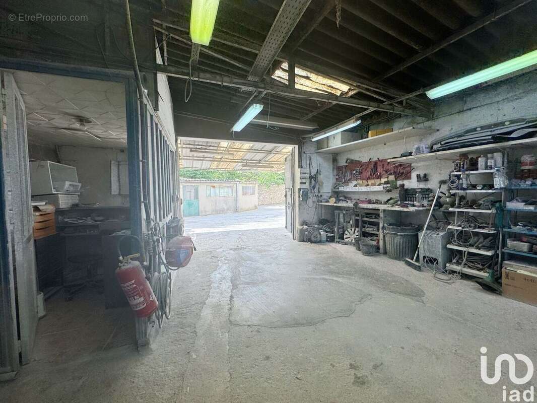 Photo 4 - Commerce à TOULON