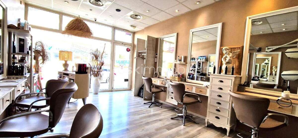 Commerce à GRENOBLE