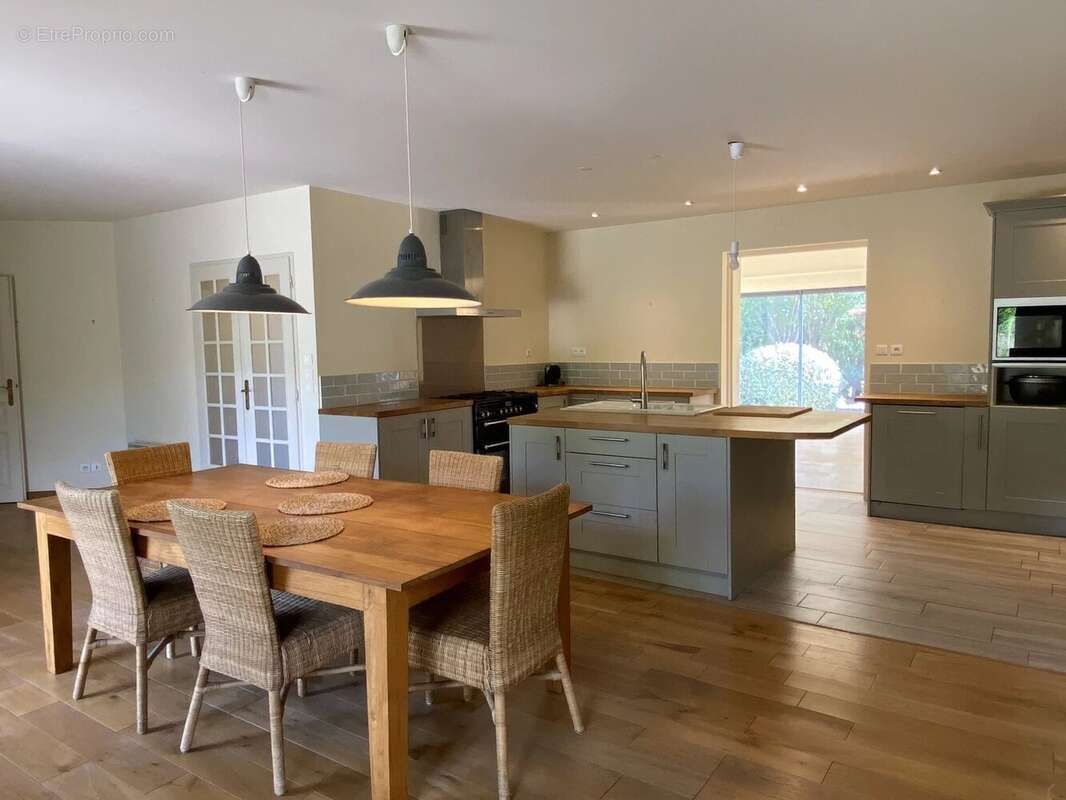 Maison à TOURNON-D&#039;AGENAIS