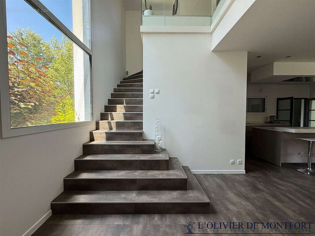 Maison à MONTFORT-L'AMAURY