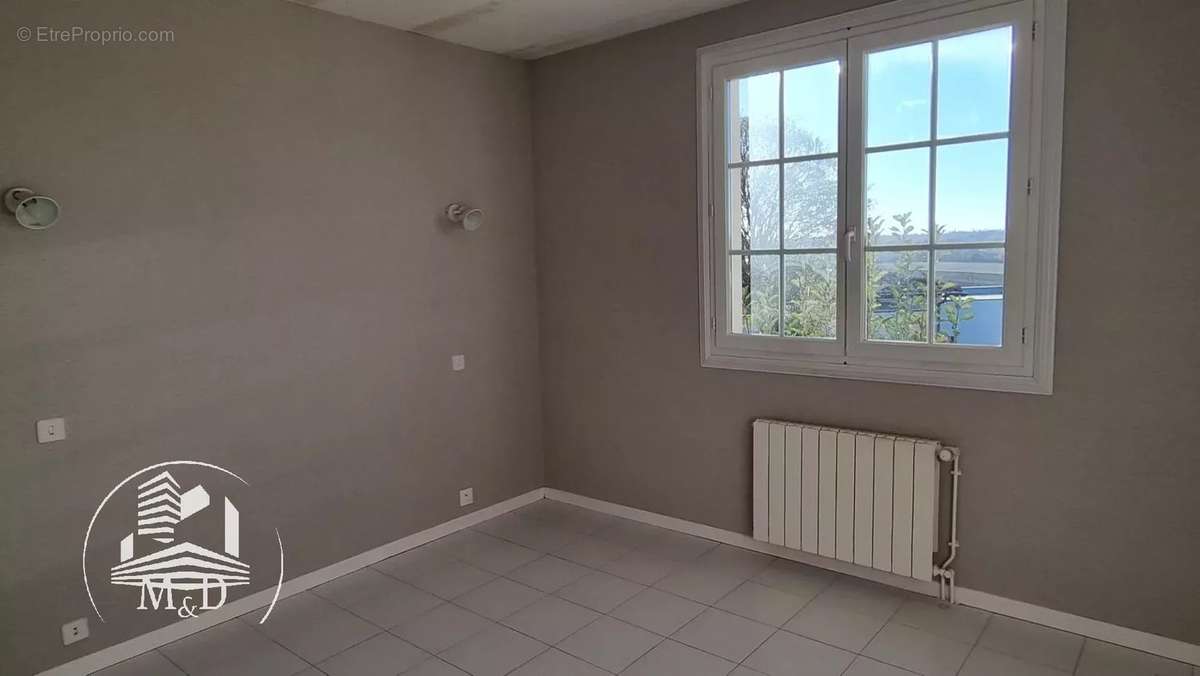 Maison à BEAUMONT-SUR-LEZE