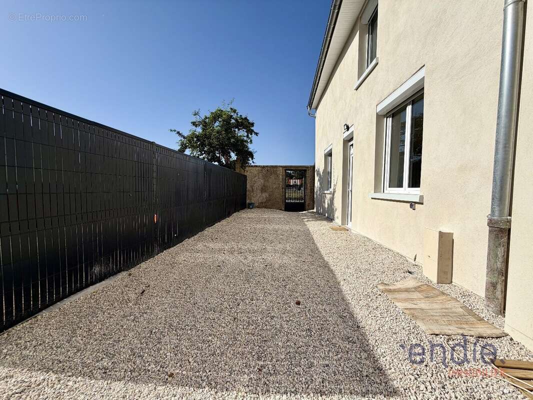 Appartement à GRAY