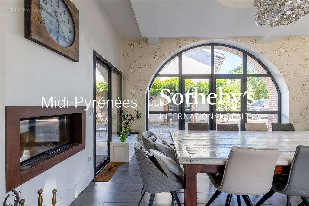Propriété équestre de 11HA, 3 gîtes et salle de séminaire - photo 10