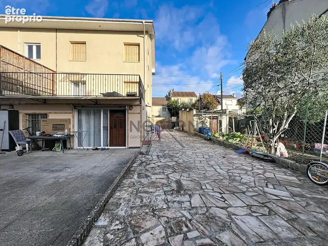 Maison spacieuse à Villeneuve-Saint-Georges, Idéale Famille Nombreuse ou Investisseur - photo 21