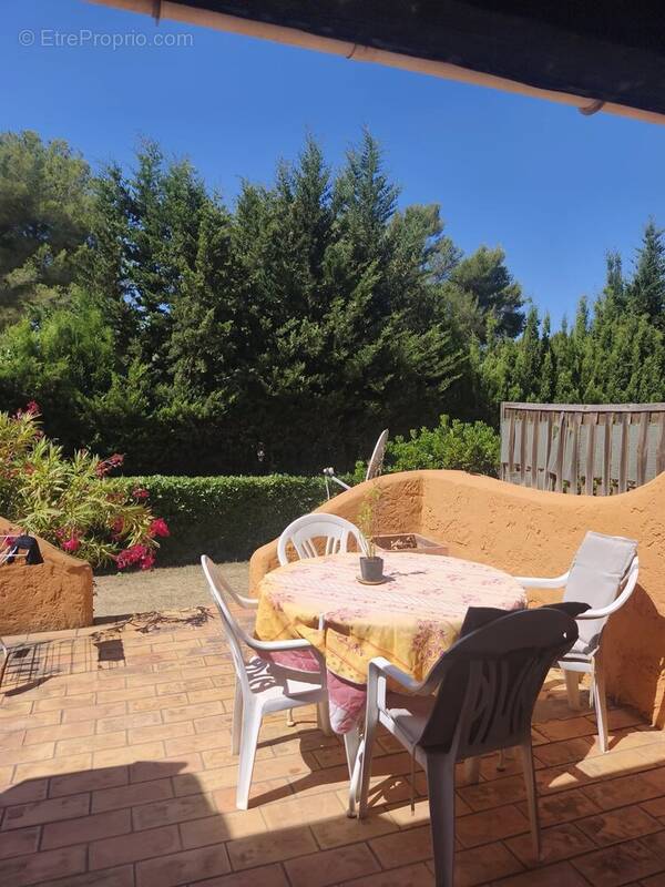 Appartement à SANARY-SUR-MER