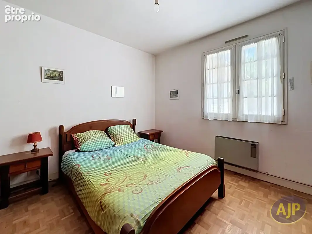 Maison + gîte attenant sur terrain arboré - photo 5