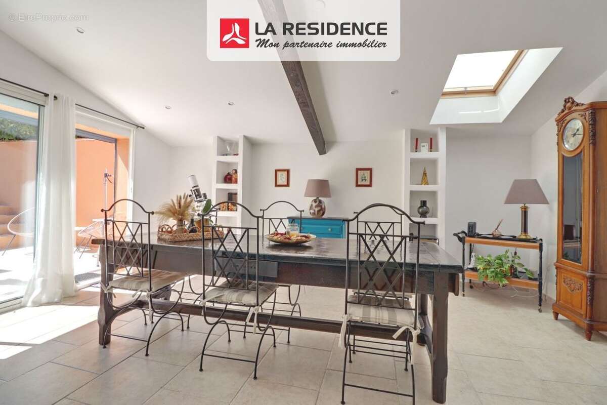 Maison 153 m² à Taradeau  - photo 8