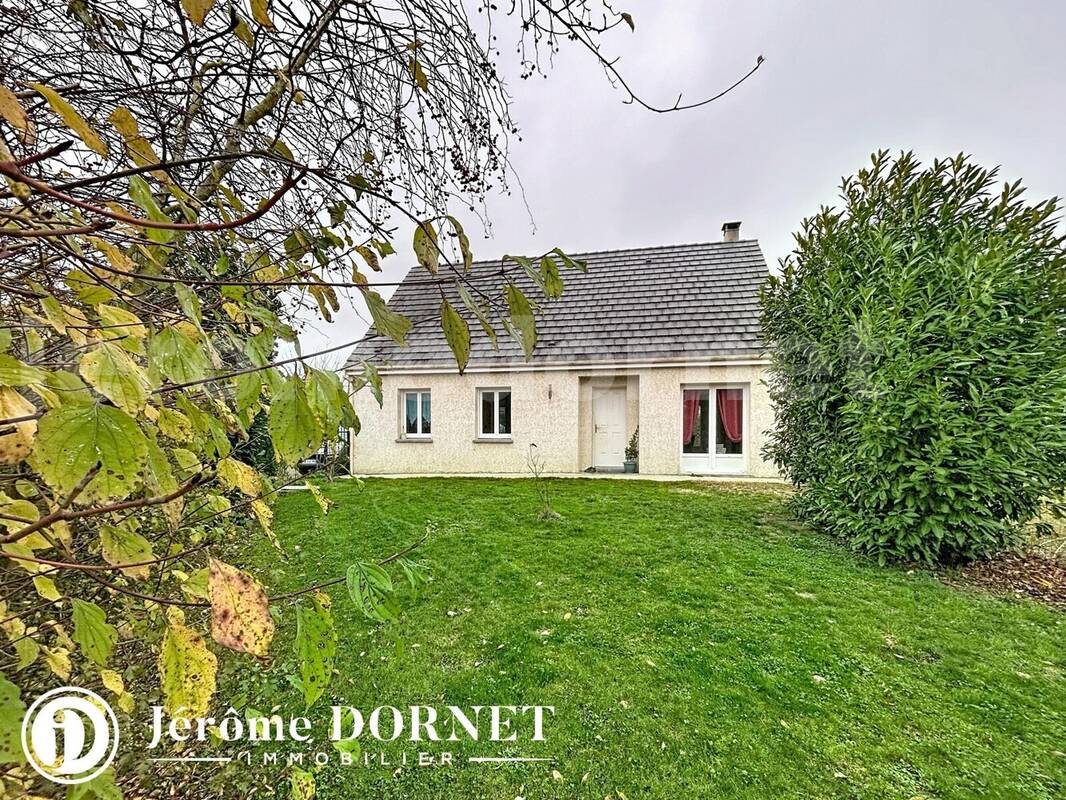 del_00014 - Maison à CREVECOEUR-LE-GRAND