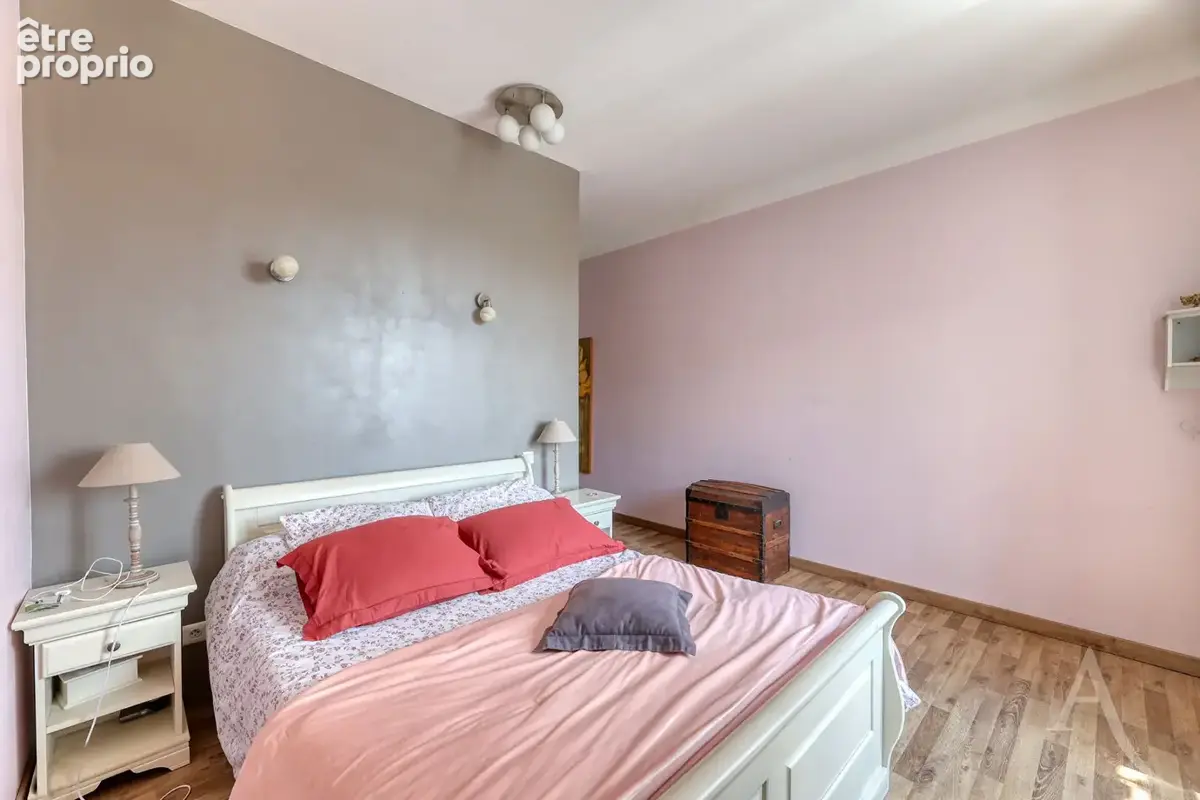 Maison La Bruffiere - photo 6