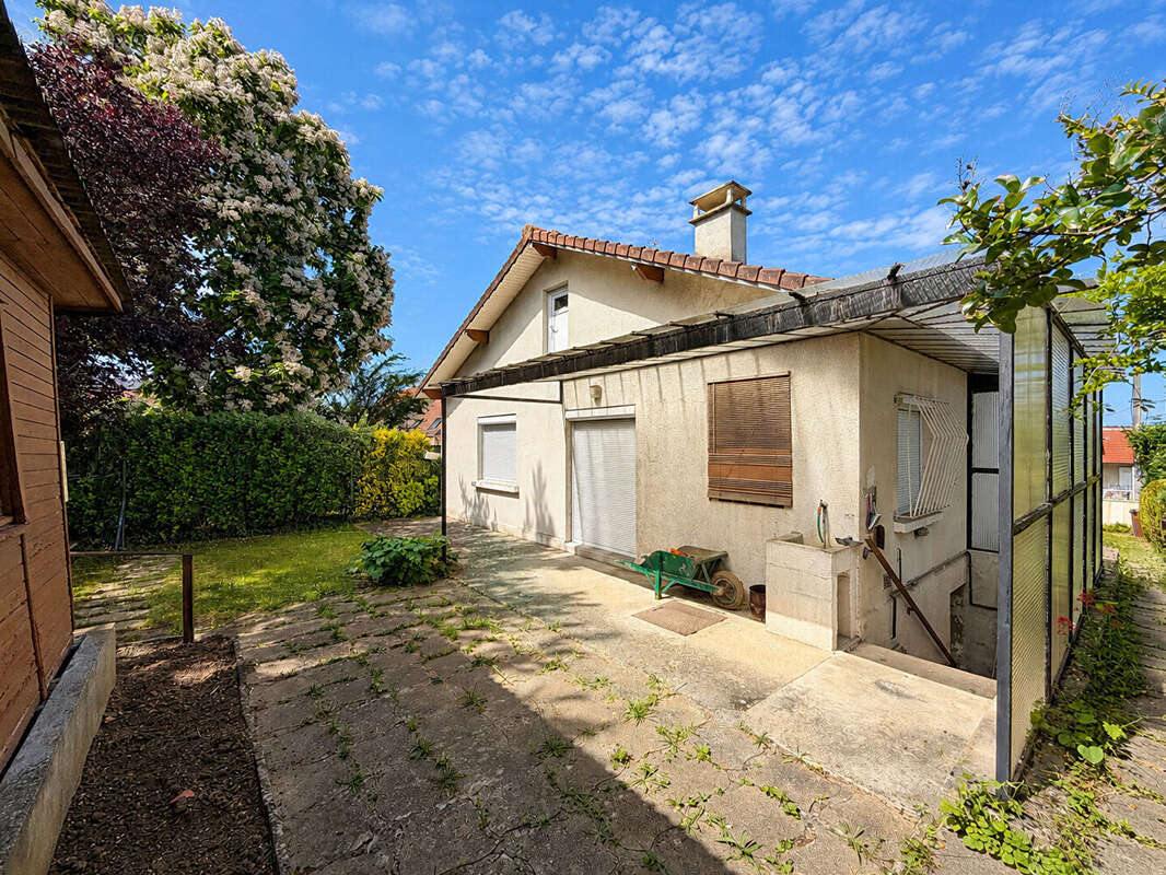 Maison à RIS-ORANGIS