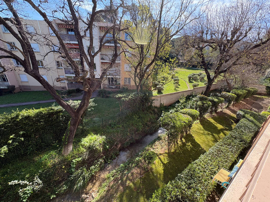 Appartement à HYERES