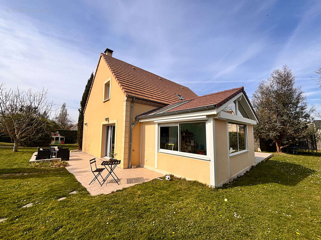 Maison à MARCOUSSIS