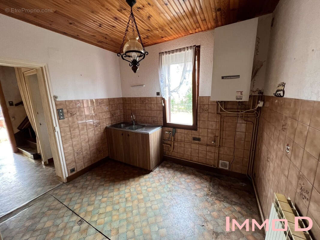 Maison à THAON-LES-VOSGES