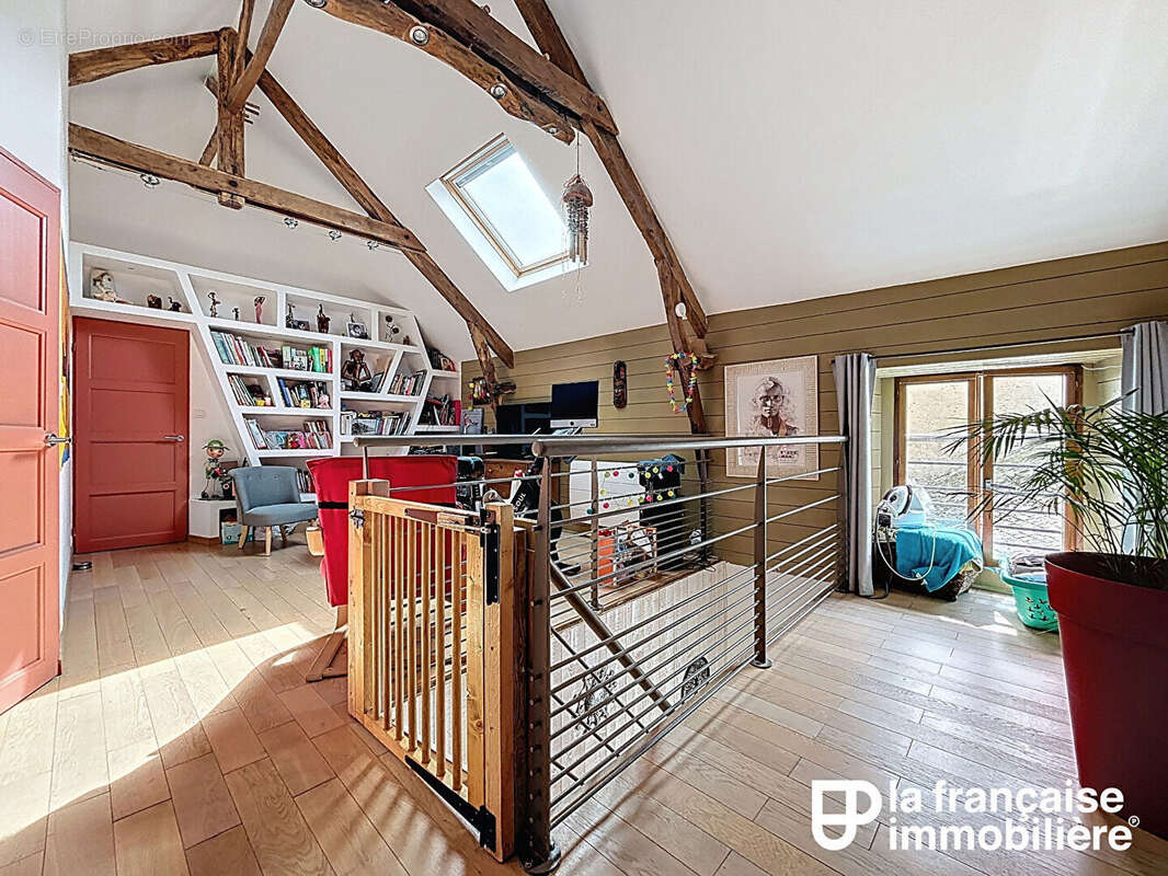 Maison à BOISGERVILLY